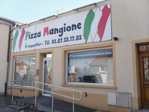 Pizza Mangione